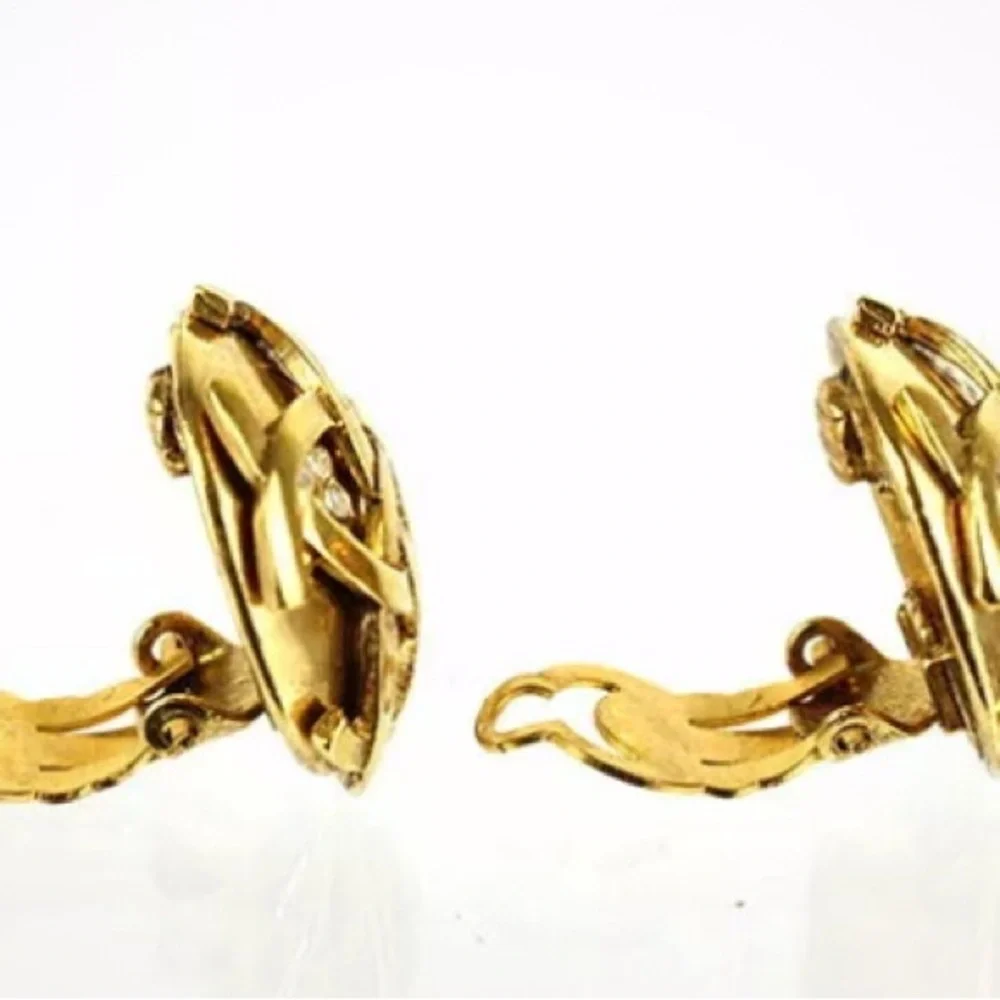 CHANEL Coco Mark Gold Plated/Rhinestone Circular Earrings-comes with COA